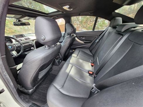 Used 2015 BMW 320i xDrive Sedan image 29