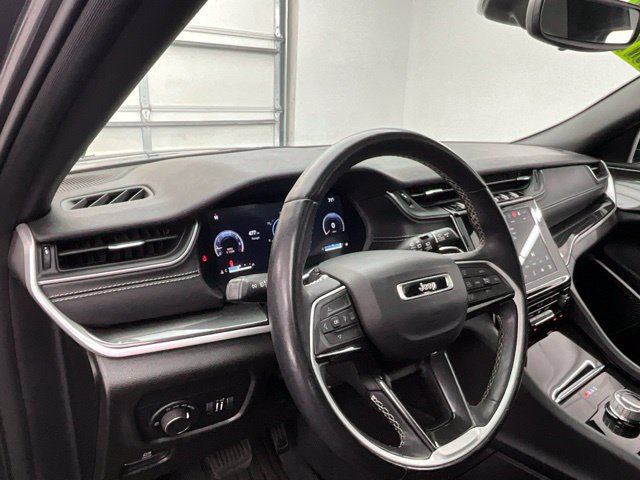 Used 2022 Jeep Grand Cherokee L Laredo AWD/4WD image 20