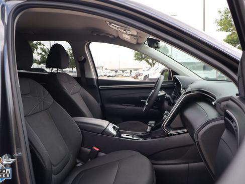 Used 2022 Hyundai Tucson SEL FWD image 28