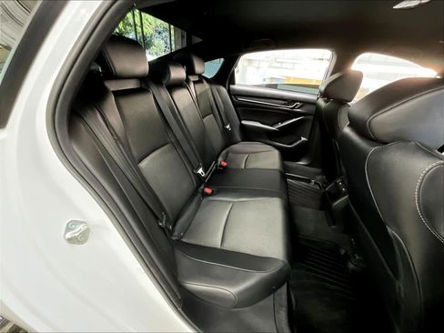 Used 2021 Honda Accord Sport image 26