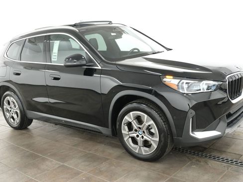 Used 2023 BMW X1 xDrive28i w/ Convenience Package AWD/4WD image 6