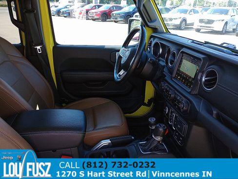 Used 2022 Jeep Wrangler Unlimited Sahara w/ Cold Weather Group image 7