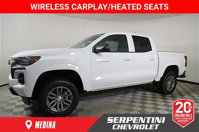 New 2025 Chevrolet Colorado LT RWD image 2