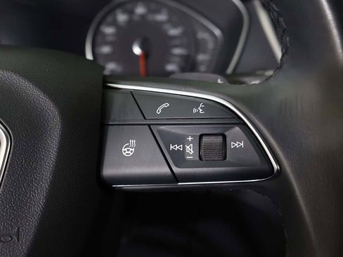 Used 2023 Audi Q5 2.0T Premium w/ Convenience Package image 45