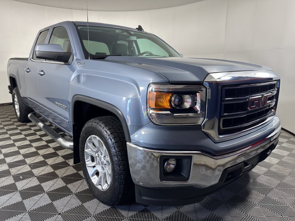 Used 2015 GMC Sierra 1500 SLE w/ SLE Value Package AWD/4WD image 7