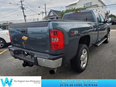 Used 2014 Chevrolet Silverado 2500 LTZ w/ LTZ Plus Package image 6