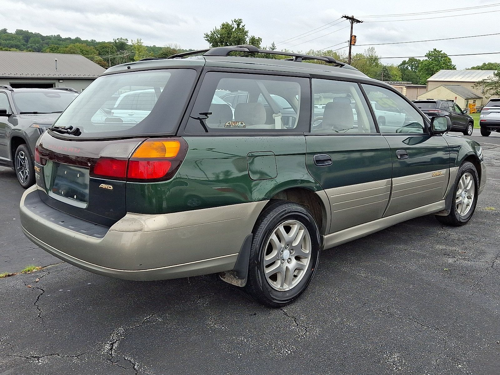 Used 2001 Subaru Outback Wagon AWD/4WD image 6