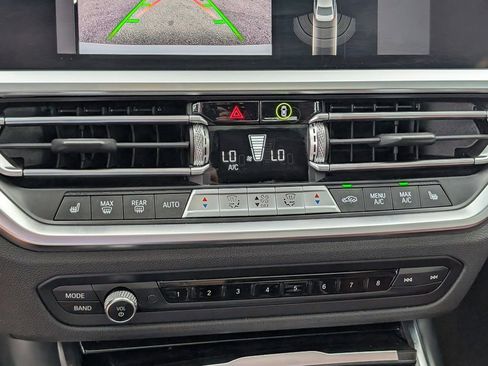 Used 2022 BMW 330i Sedan w/ Driving Assistance Package image 26