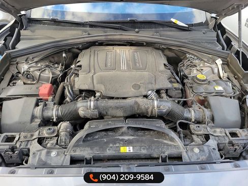 Used 2017 Jaguar F-PACE R-Sport image 5