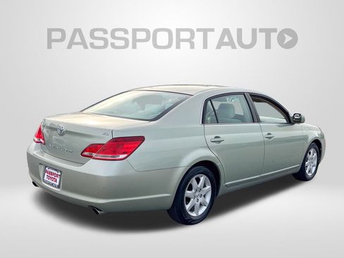 Used 2006 Toyota Avalon XL image 7