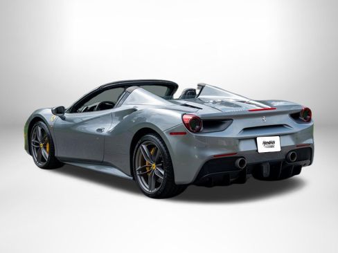 Used 2019 Ferrari 488 Spider RWD image 2