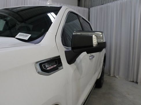 Used 2024 GMC Sierra 1500 Denali AWD/4WD image 35