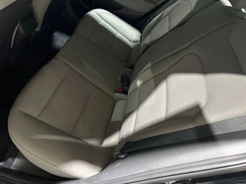 Used 2018 Hyundai Elantra SEL image 22