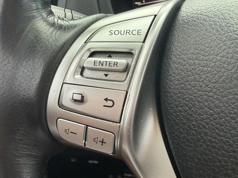 Used 2018 Nissan Altima 2.5 SV FWD image 29
