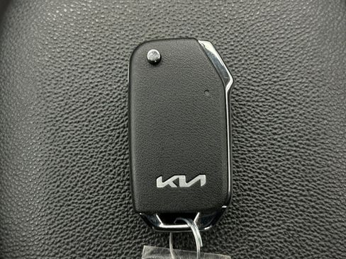 Used 2023 Kia Forte LXS image 19
