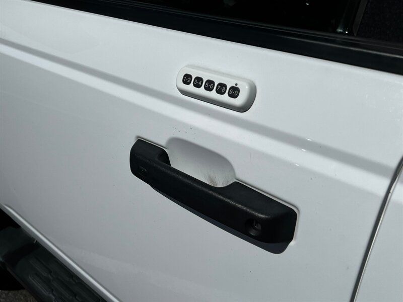 Used 2022 Ford Bronco Wildtrak AWD/4WD image 15
