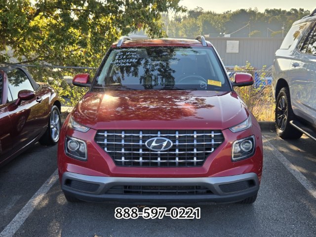 Used 2020 Hyundai Venue SEL w/ Convenience Package FWD image 7