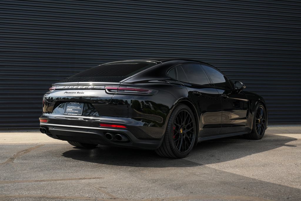 Certified 2018 Porsche Panamera Turbo AWD/4WD image 12