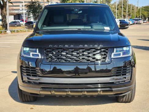 Used 2020 Land Rover Range Rover HSE image 2