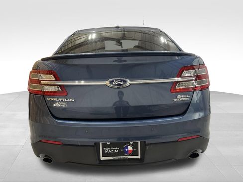 Used 2018 Ford Taurus SEL w/ Equipment Group 201A FWD image 6