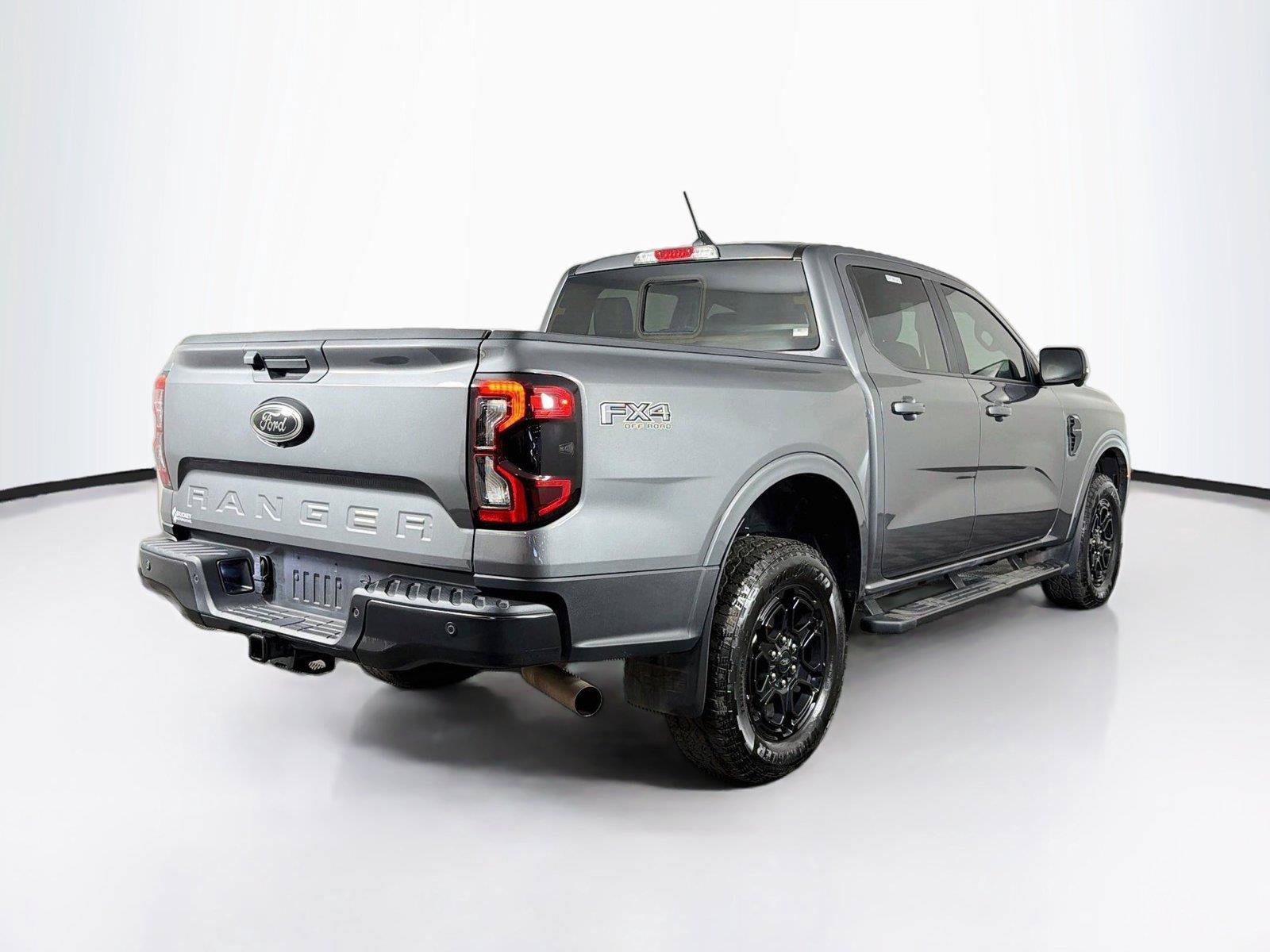 Used 2025 Ford Ranger Lariat w/ FX4 Off-Road Package AWD/4WD image 11