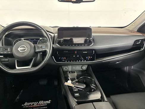 Used 2023 Nissan Rogue SL w/ SL Premium Package FWD image 28