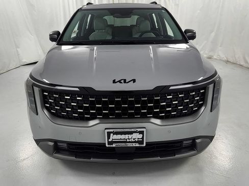 New 2027 Kia Carnival SX w/ Dark Edition Package FWD image 8