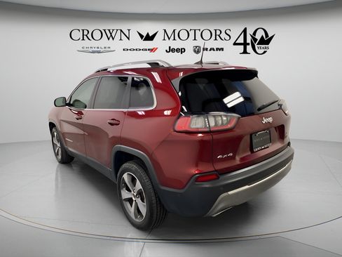 Used 2019 Jeep Cherokee Limited w/ Luxury Group AWD/4WD image 4