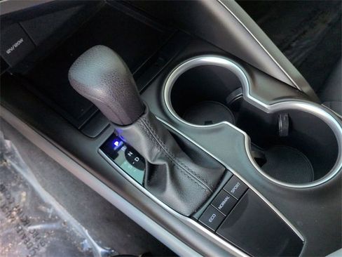 Used 2023 Toyota Camry LE image 15