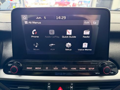 Used 2020 Kia Forte LXS FWD image 21