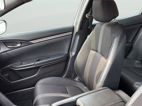 Used 2021 Honda Civic Sport image 13
