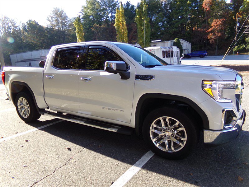 Used 2021 GMC Sierra 1500 SLT w/ SLT Premium Plus Package AWD/4WD image 5