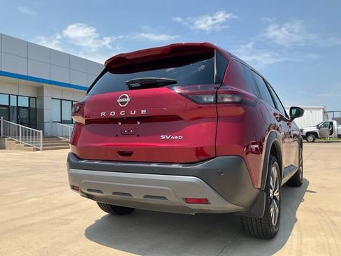 Used 2023 Nissan Rogue SV AWD/4WD image 32