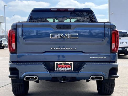 Used 2025 GMC Sierra 1500 Denali Ultimate image 5