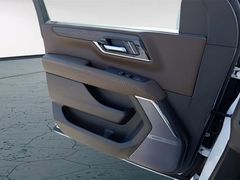 New 2026 GMC Yukon XL Denali Ultimate w/ LPO, Illumination Package image 19