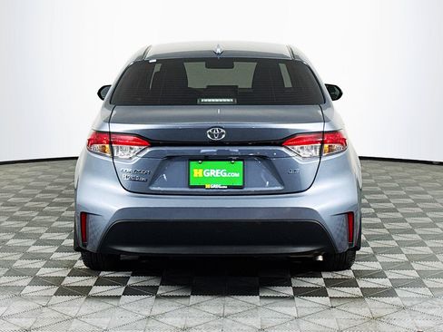 Used 2024 Toyota Corolla LE FWD image 7