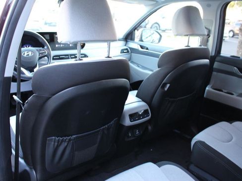 Used 2021 Hyundai Palisade SEL w/ Convenience Package image 32