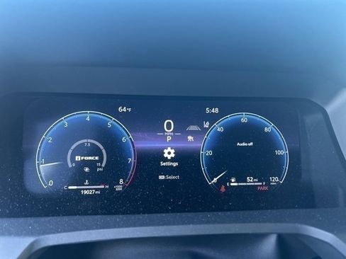 Used 2024 Toyota Tacoma TRD Sport image 8