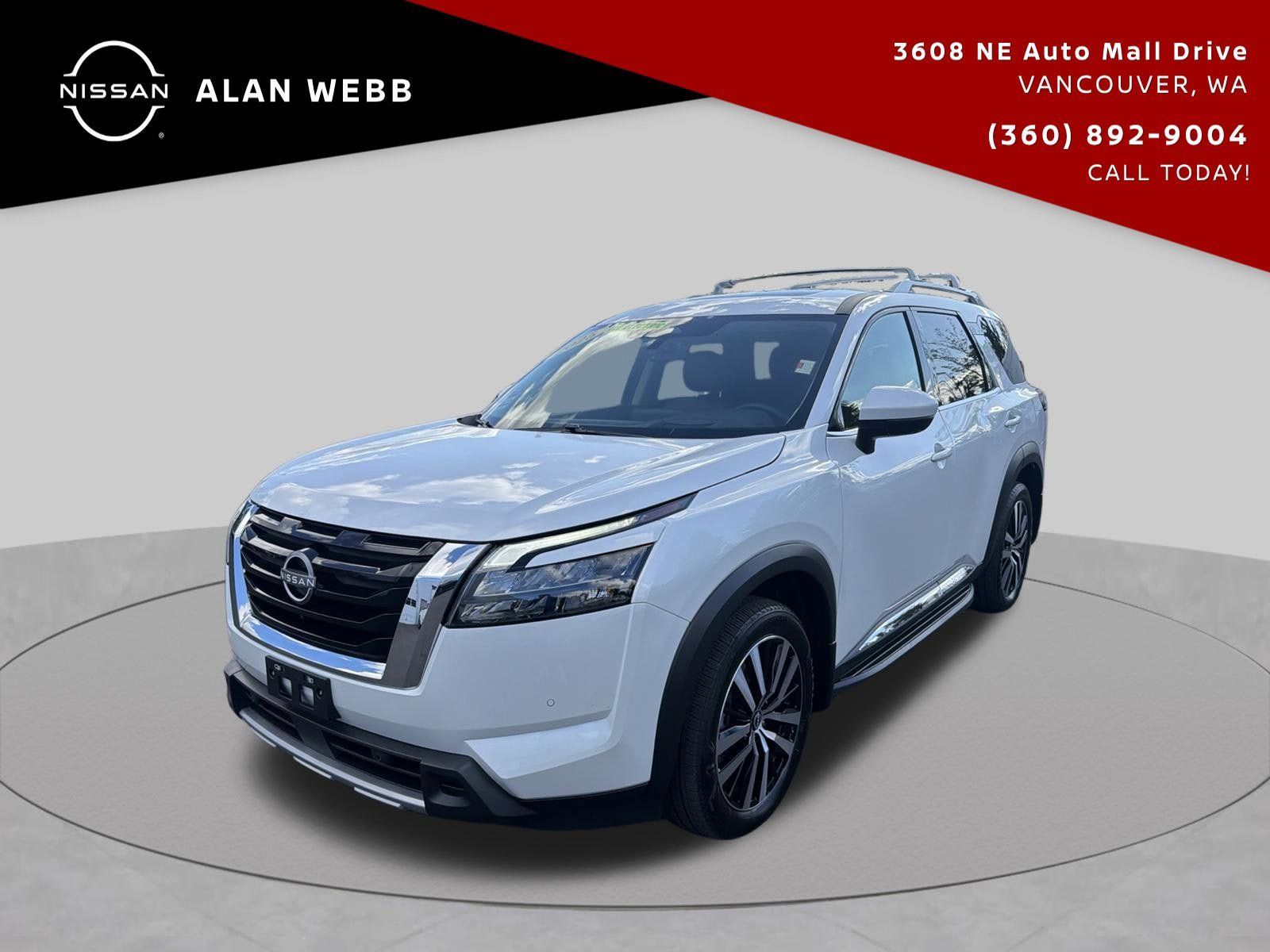 Used 2025 Nissan Pathfinder Platinum w/ Lighting Package (N93) AWD/4WD image 7