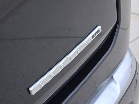 Used 2022 Jeep Grand Wagoneer Series II w/ Premium Group II image 12