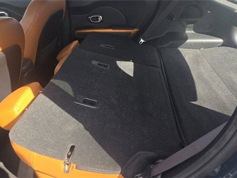 Used 2016 Kia Soul ! w/ Umber Package 1 image 33