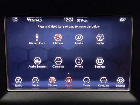 Used 2018 Jeep Grand Cherokee Laredo image 25