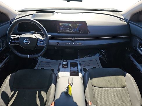 Used 2023 Nissan Ariya FWD image 12