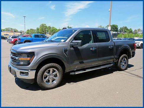 Used 2025 Ford F150 XLT w/ Equipment Group 301A Standard AWD/4WD image 3