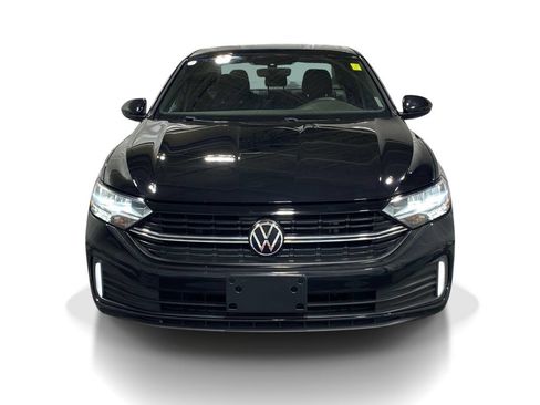 Used 2023 Volkswagen Jetta Sport FWD image 6
