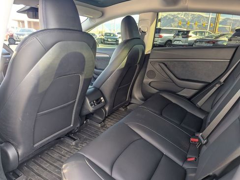 Used 2023 Tesla Model 3 Standard Range image 27