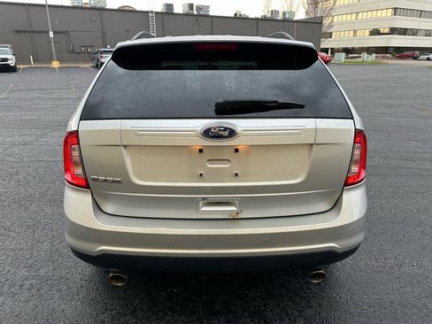 Used 2013 Ford Edge SE FWD image 4