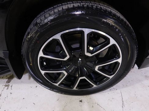 Used 2023 Chevrolet Tahoe RST w/ Luxury Package RWD image 44