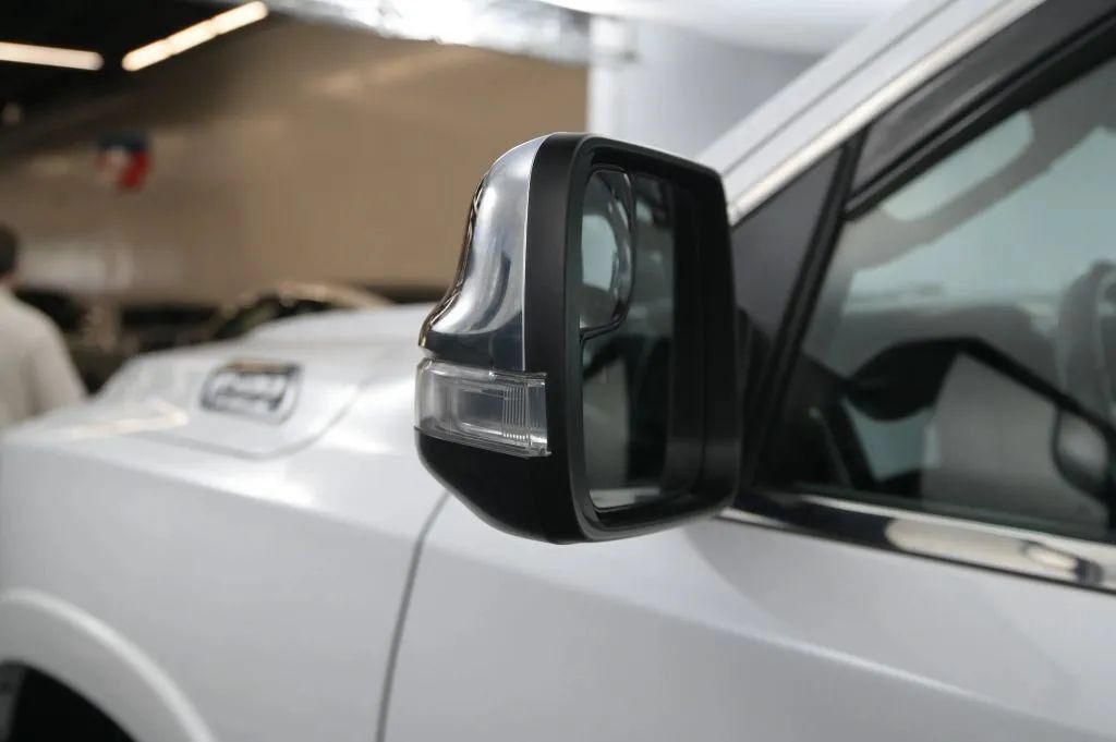 Used 2019 RAM 1500 Limited AWD/4WD image 16