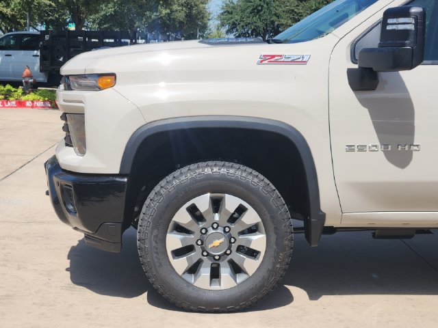 New 2026 Chevrolet Silverado 2500 Custom w/ Custom Value Package AWD/4WD image 16